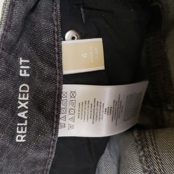 Michael Kors Relaxed Fit distressed jeans - Picture 3 of 10